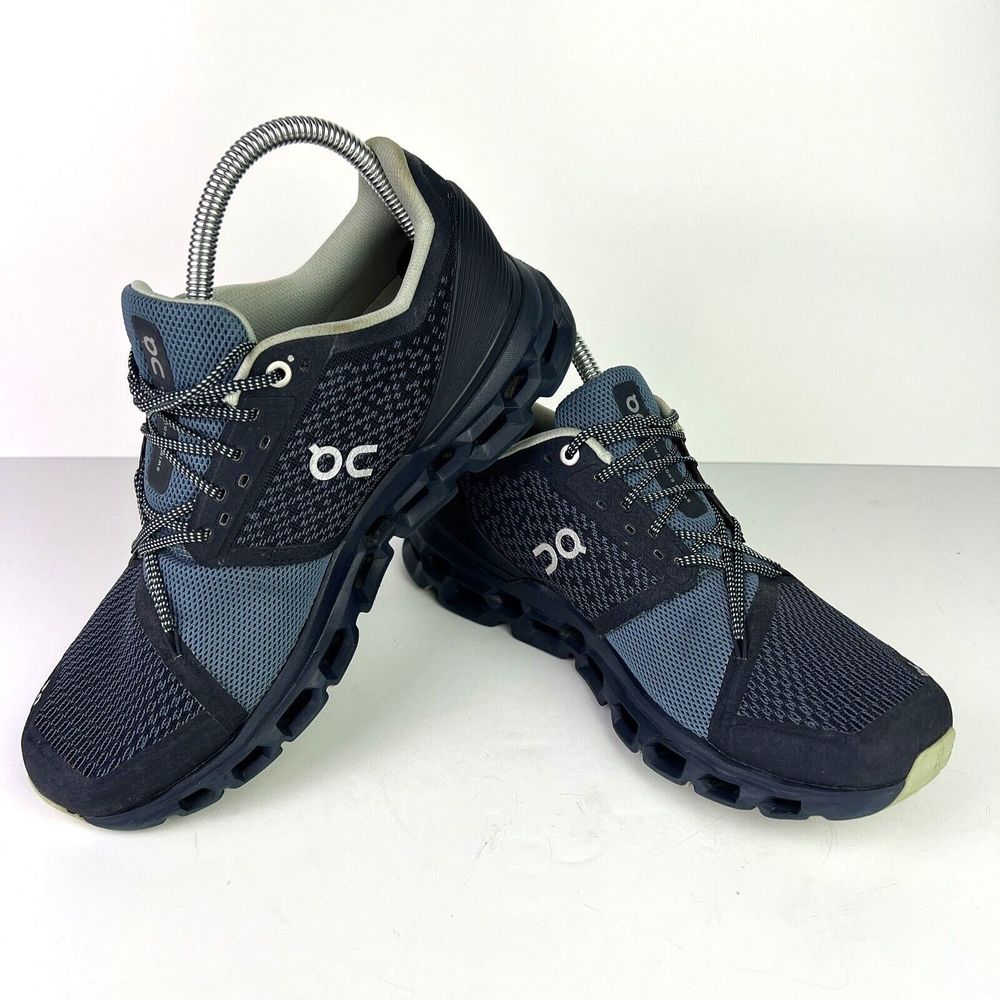 ON RUNNING Cloudstratus Womens Athletic Sneaker Shoes Size 8.5 Cushioned Lace Up